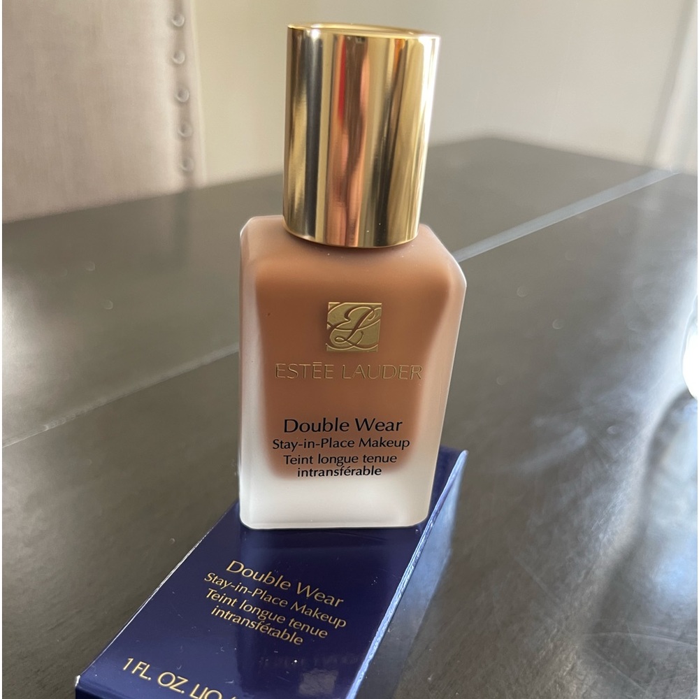 Estee Lauder foundation